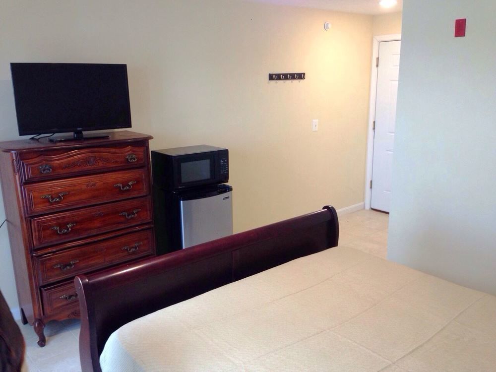 Misquamicut Beach Front Inn Westerly Extérieur photo